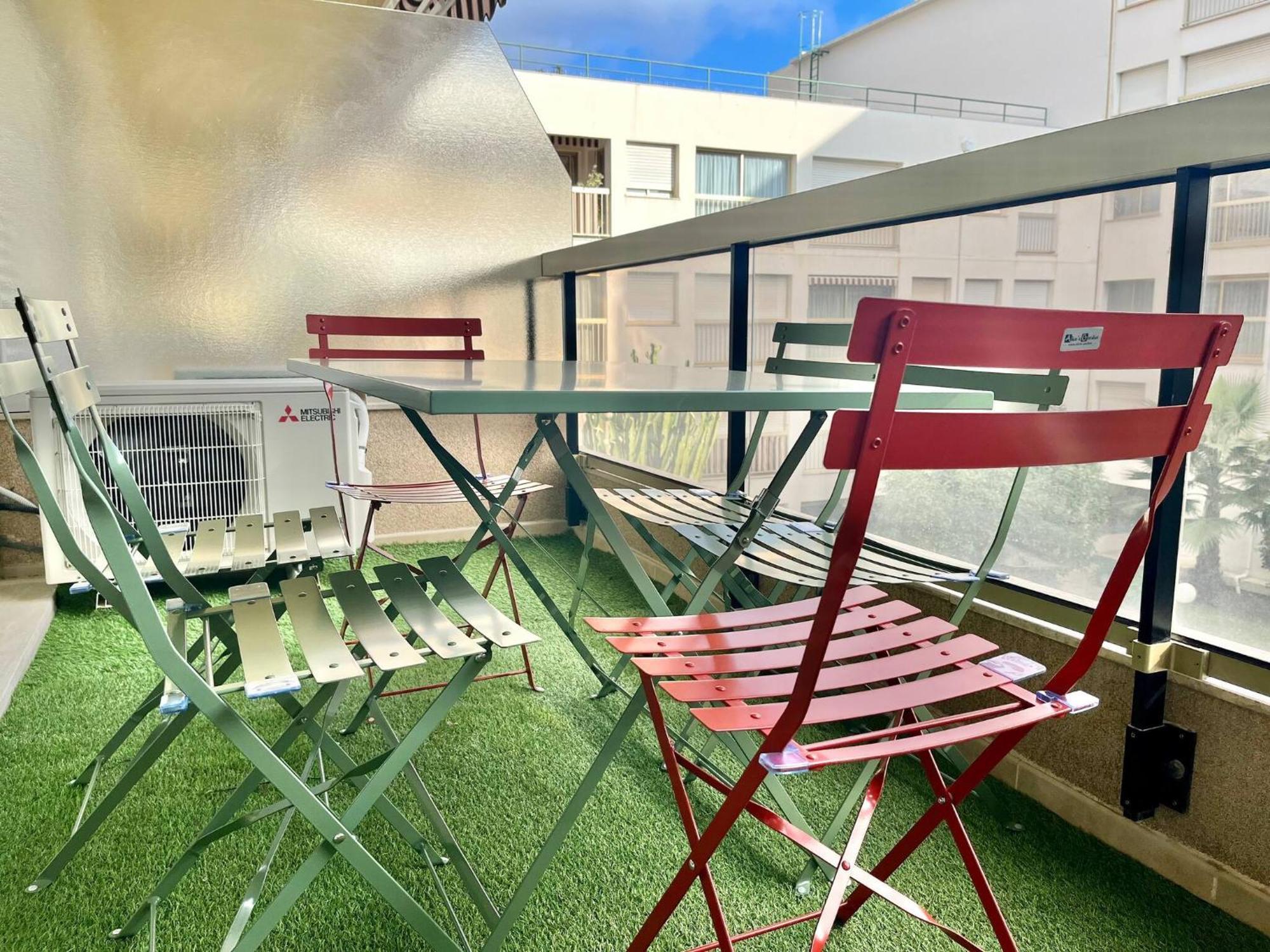 "Port Garavan" Calme, Piscine, Renove, Parking Menton Exterior foto